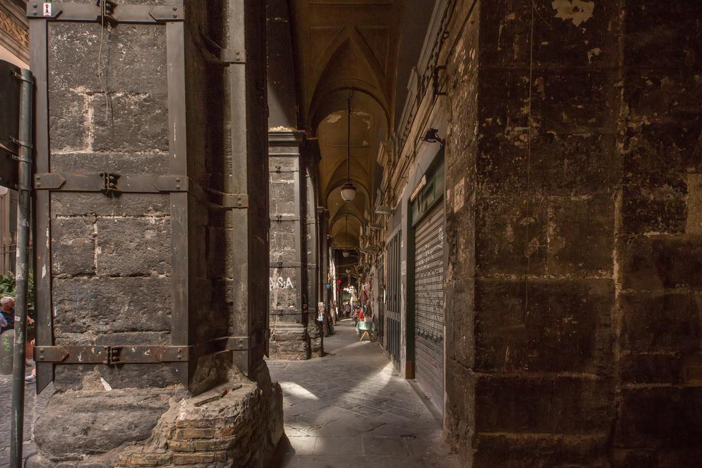 Vico Street Appartement Napels Buitenkant foto