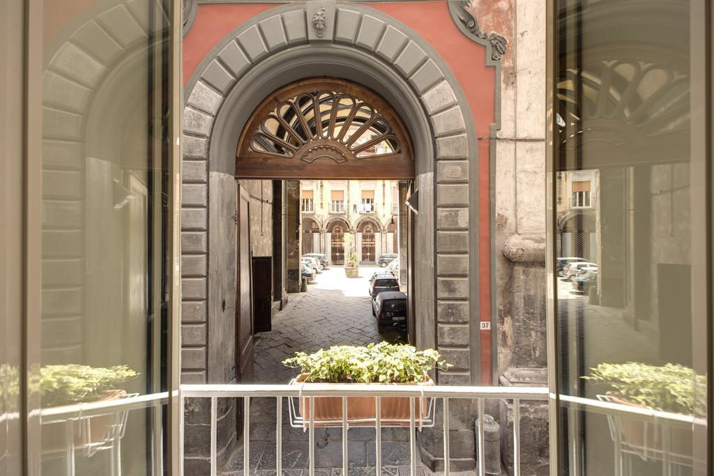 Vico Street Appartement Napels Buitenkant foto
